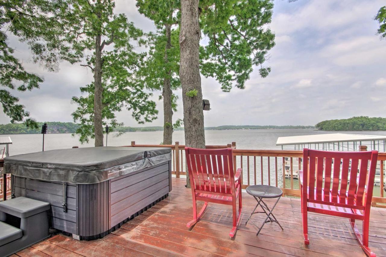 Waterfront Lake Ozark Home With Private Dock! Экстерьер фото